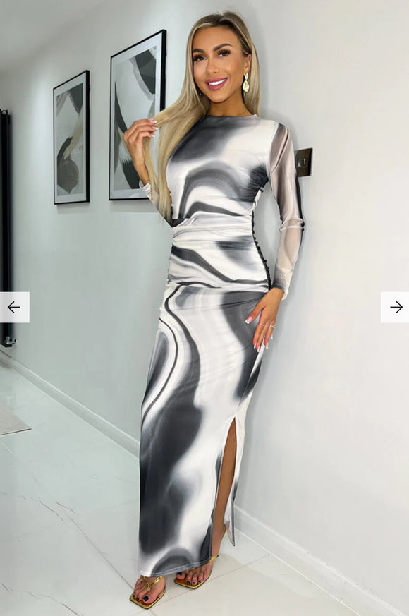 AX Paris - Black & White Wave Print L/S Bodycon Midi Dress